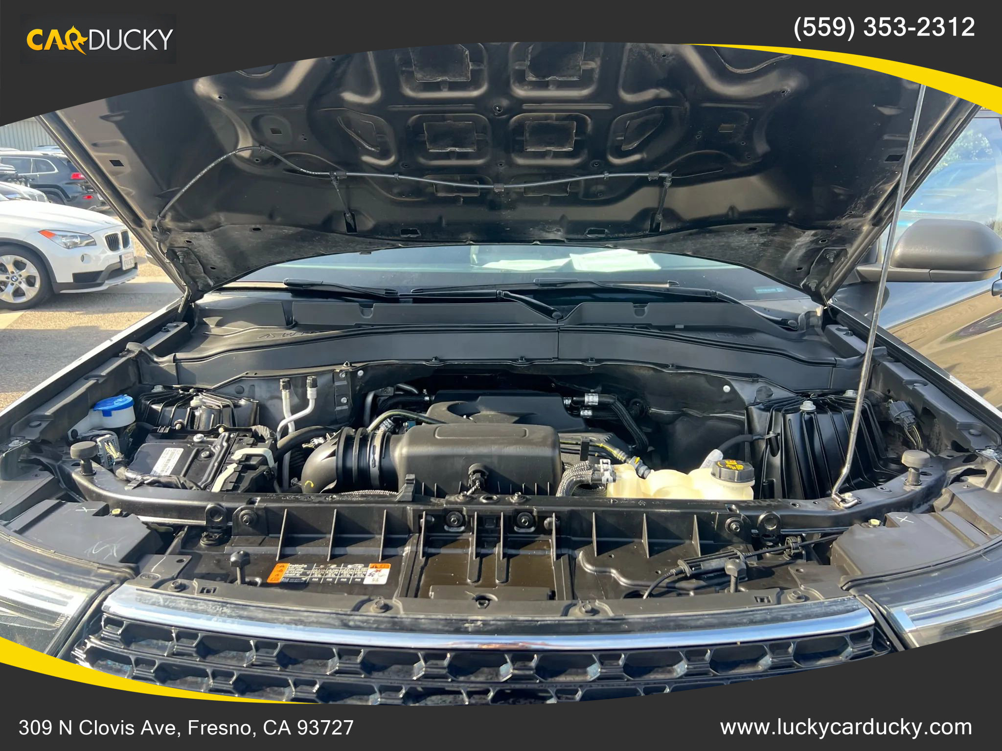 Used 2020 Ford Explorer XLT image 29