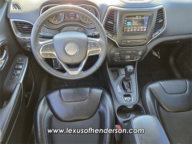 Used 2020 Jeep Cherokee Latitude Plus image 12
