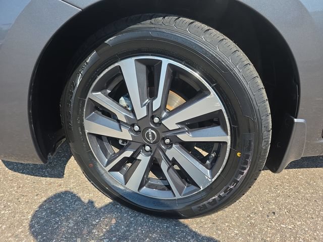 Certified 2024 Nissan Versa SV w/ Trunk Package FWD image 10