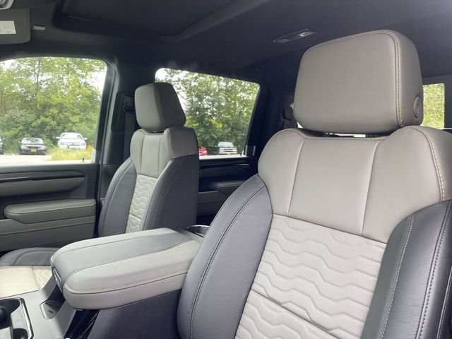 New 2026 Chevrolet Silverado 2500 ZR2 AWD/4WD image 11
