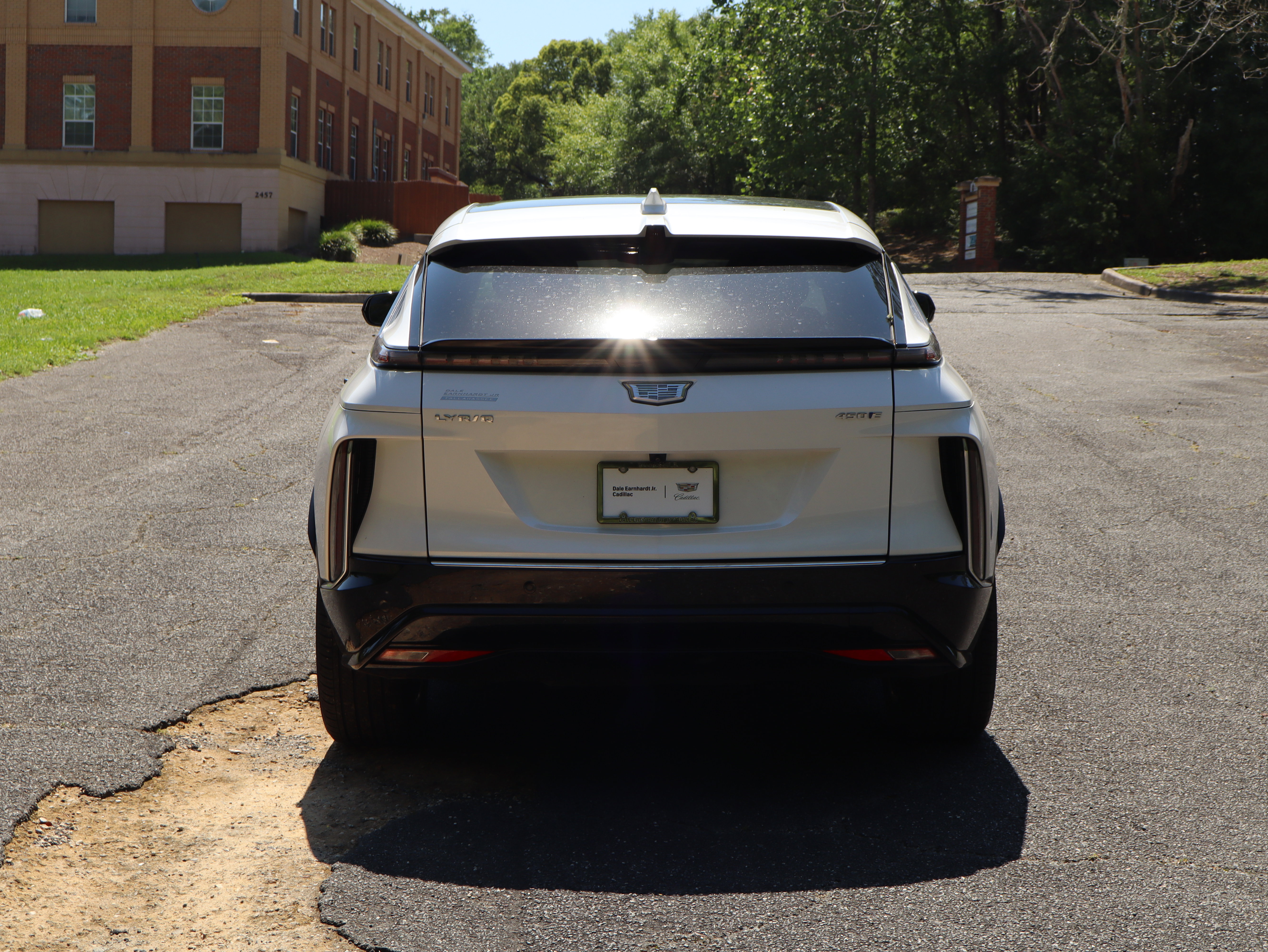 Used 2024 Cadillac Lyriq Luxury RWD image 6