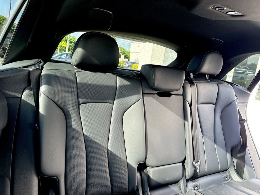 Used 2021 Audi Q8 Premium Plus w/ Premium Plus Package image 48