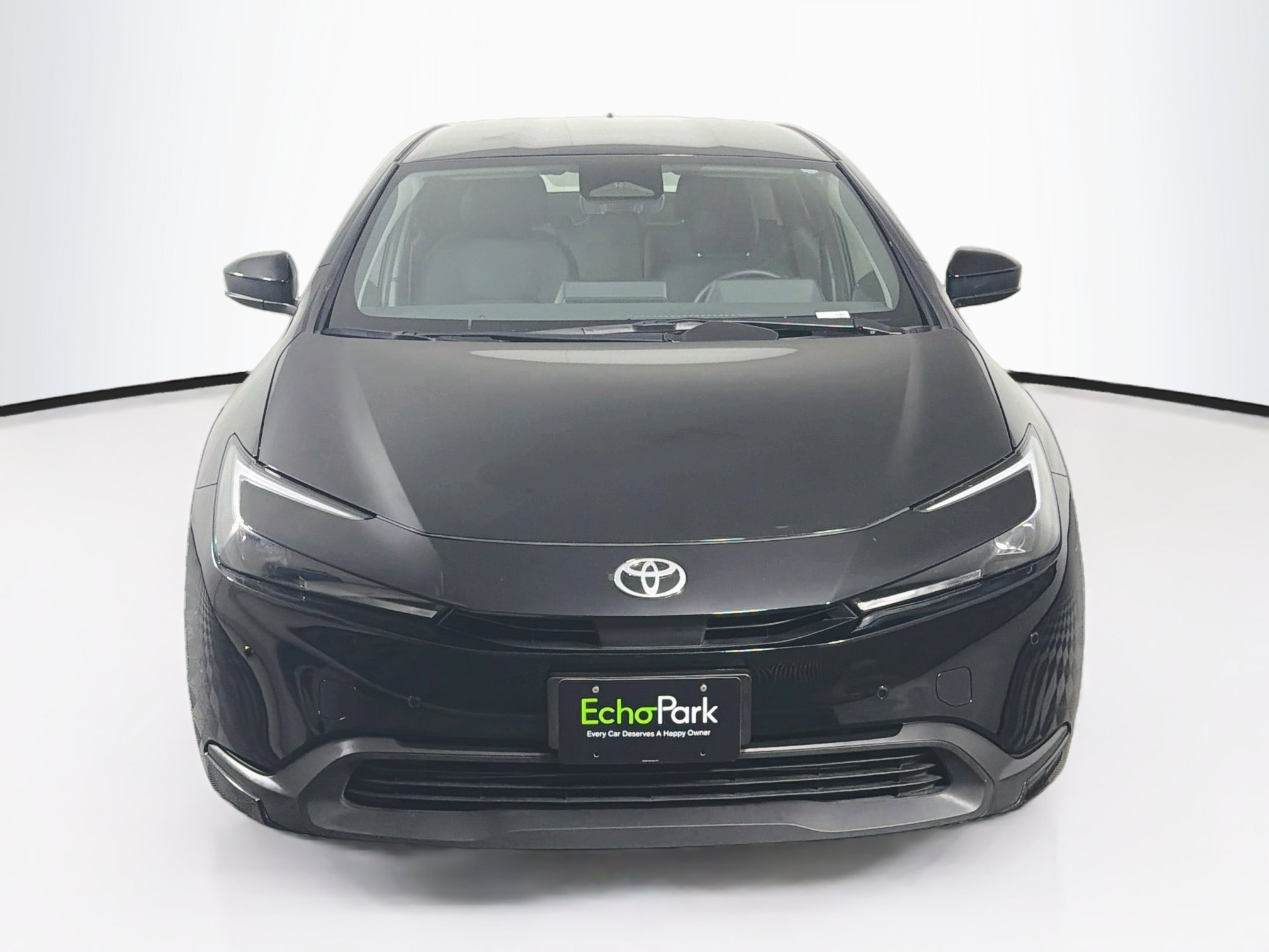 Used 2026 Toyota Prius LE FWD image 2