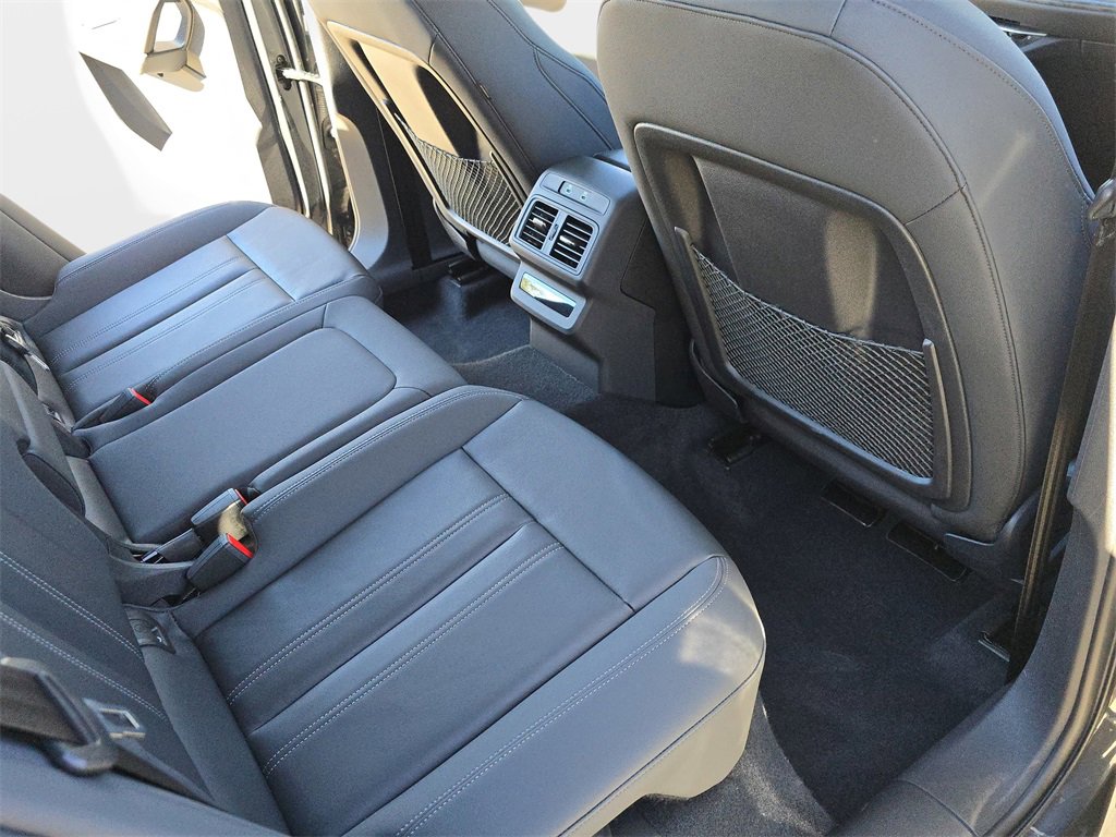 Certified 2025 Audi Q5 2.0T Premium w/ Convenience Package image 11