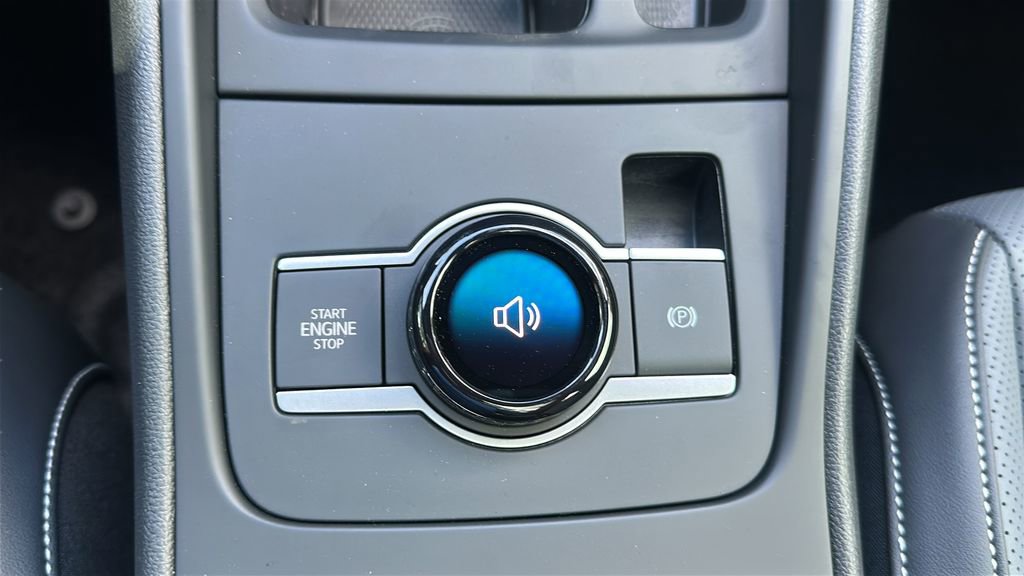 New 2026 Volkswagen Tiguan SE R-Line image 25