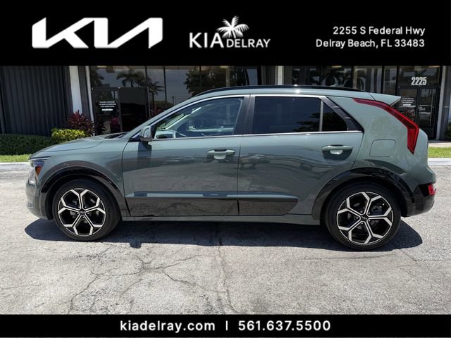 Used 2023 Kia Niro EX Touring FWD image 5