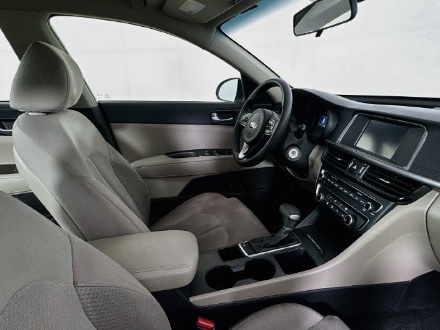 Used 2018 Kia Optima LX w/ 17" Alloy Wheels Package FWD image 25