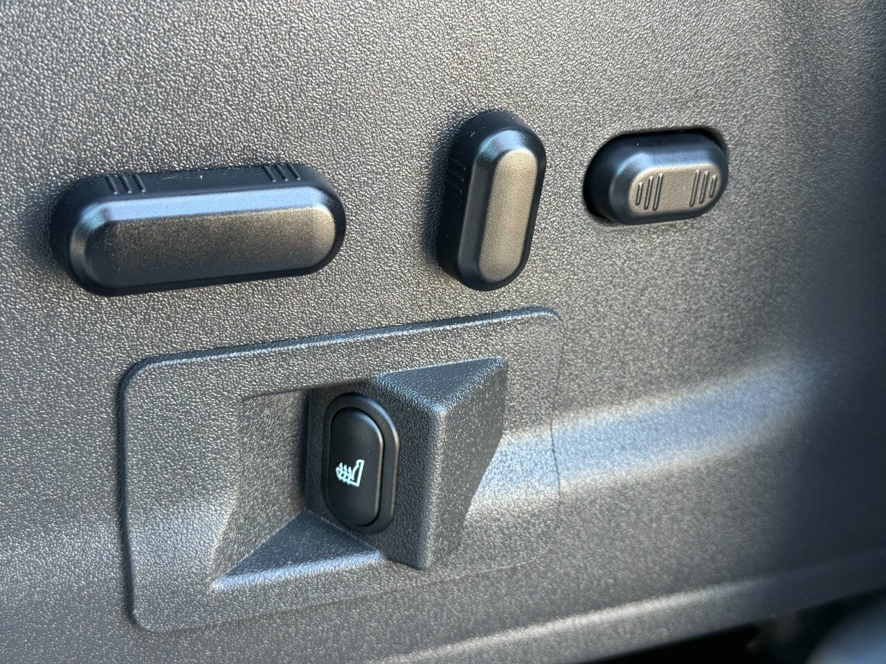 Used 2019 Ford Transit 150 XLT image 14