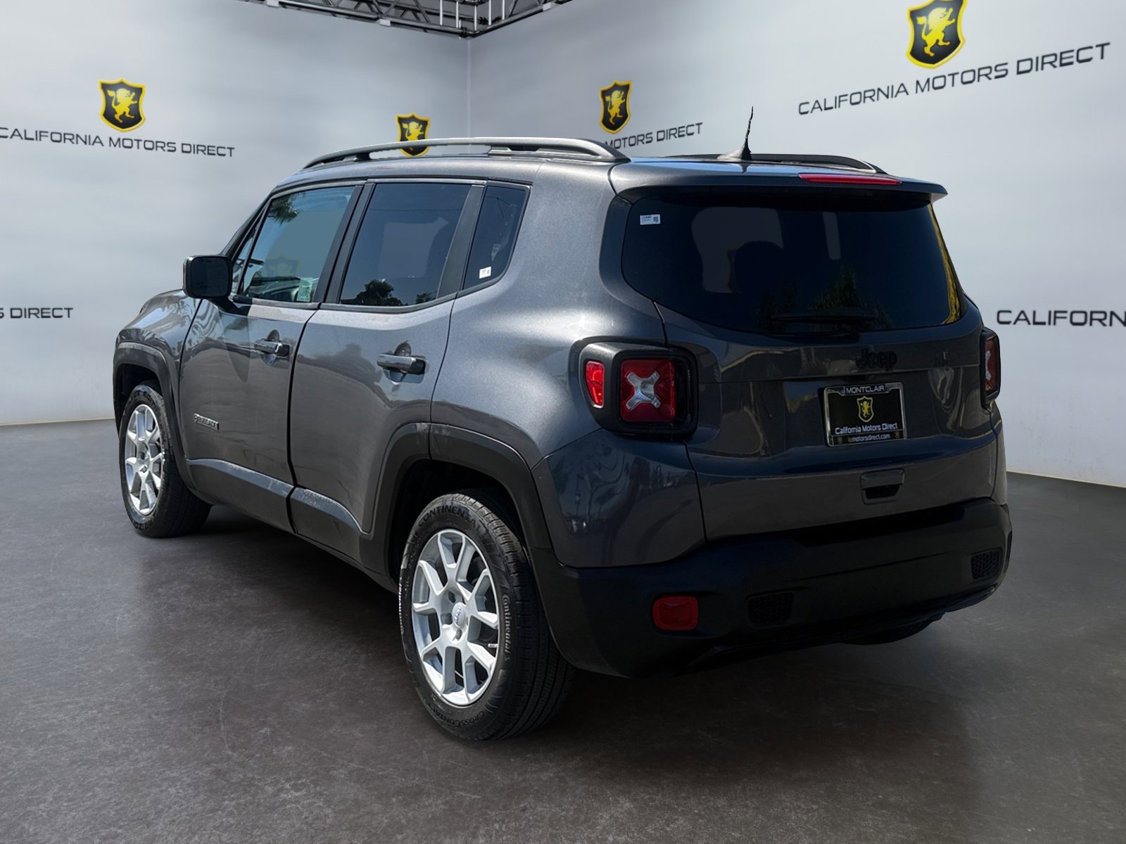 Used 2020 Jeep Renegade Altitude image 3