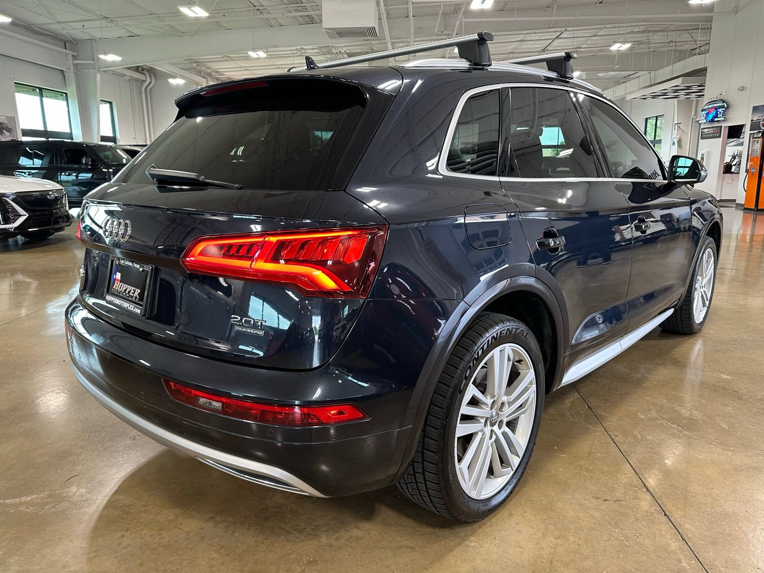 Used 2018 Audi Q5 2.0T Premium Plus w/ Premium Plus Package AWD/4WD image 8