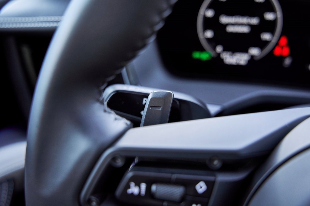 Used 2025 Porsche Panamera 4 w/ Premium Package image 62