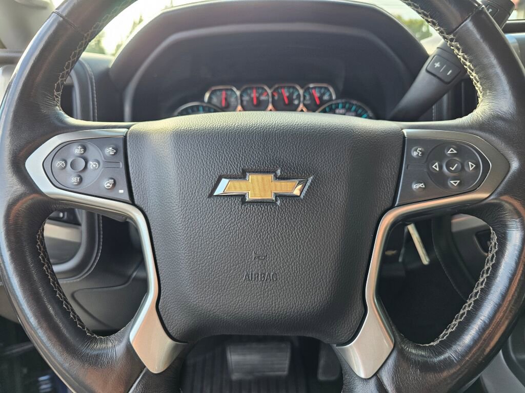 Used 2018 Chevrolet Silverado 3500 LTZ image 27