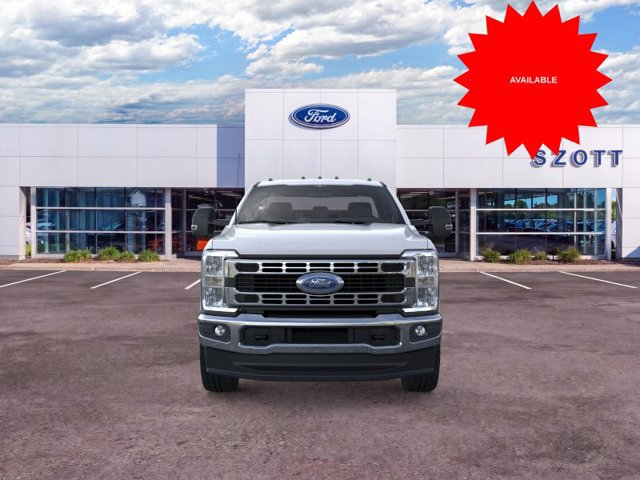 New 2026 Ford F350 XLT w/ FX4 Off-Road Package AWD/4WD image 6