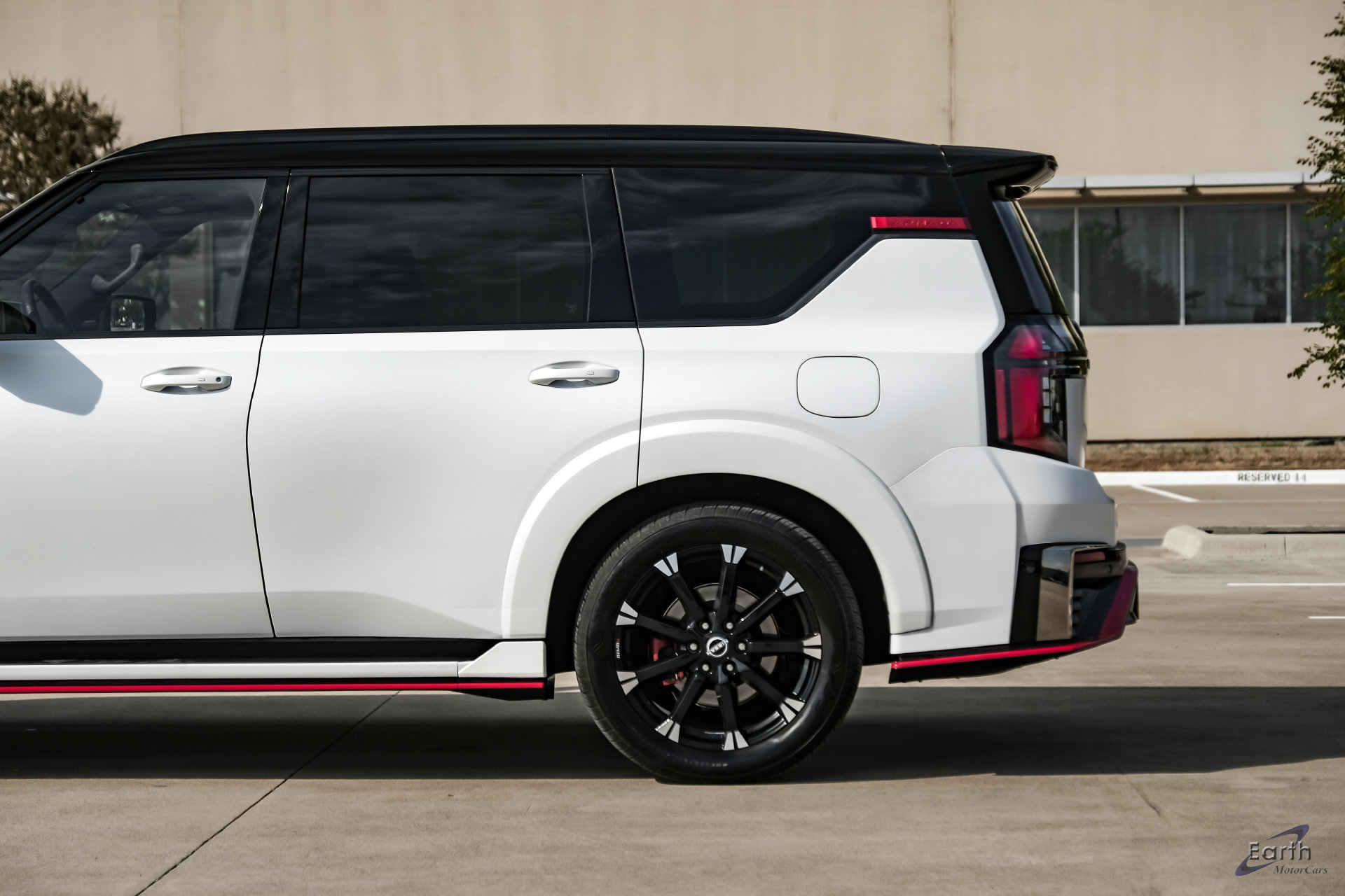 Used 2026 Nissan Armada NISMO AWD/4WD image 9