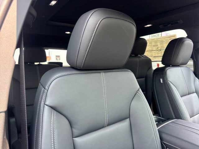 New 2026 GMC Acadia Elevation w/ Black Edition FWD image 31