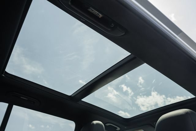 New 2026 Mercedes-Benz GLS 450 4MATIC image 37