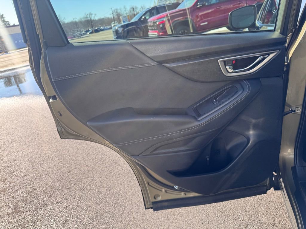 Used 2022 Subaru Forester Premium image 28