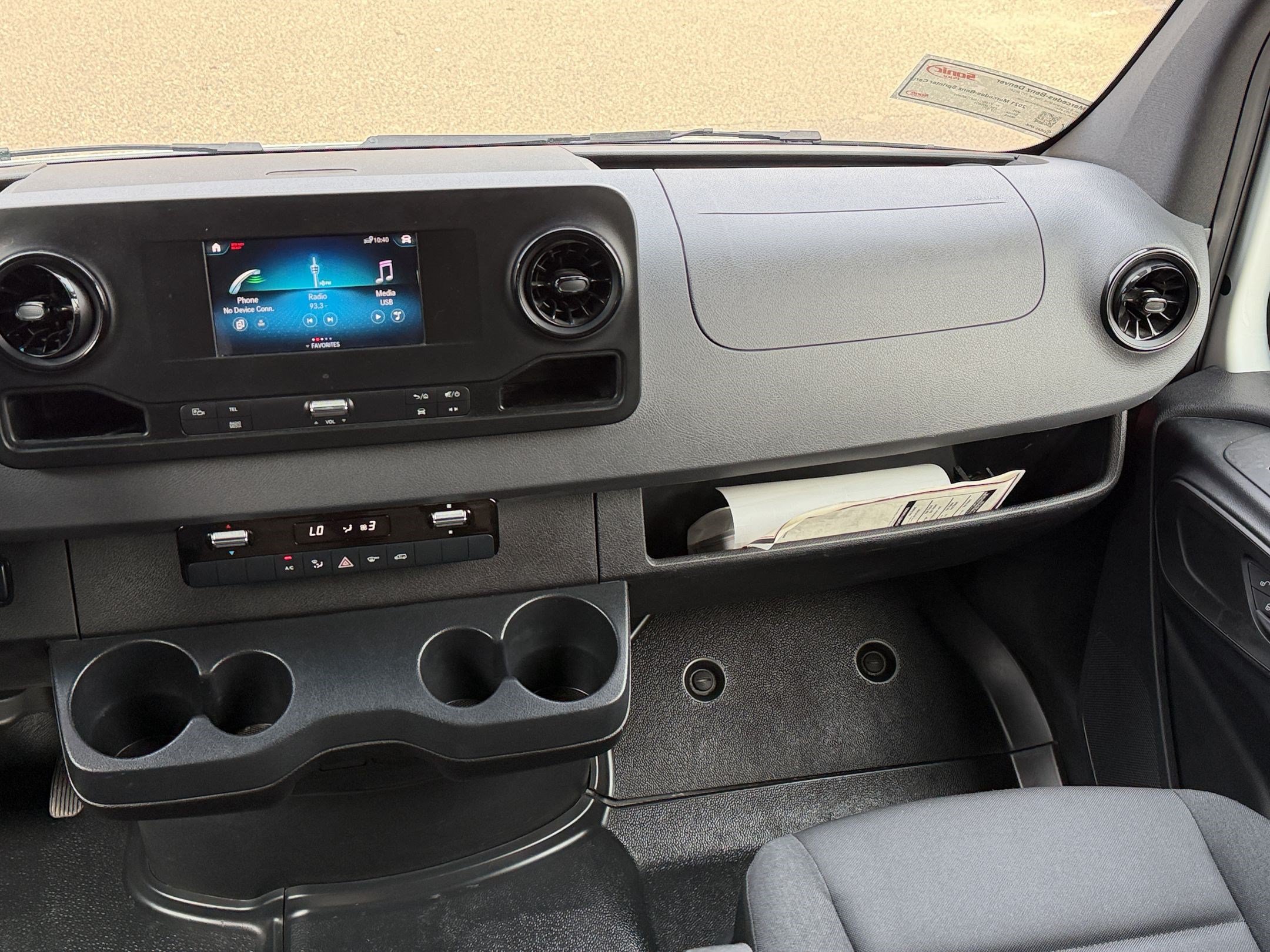 Used 2021 Mercedes-Benz Sprinter 1500 image 29