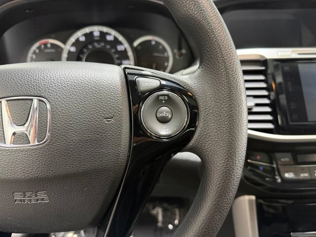 Used 2016 Honda Accord EX image 16
