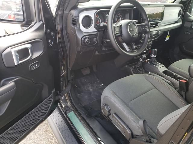 New 2026 Jeep Wrangler Unlimited Sport AWD/4WD image 11