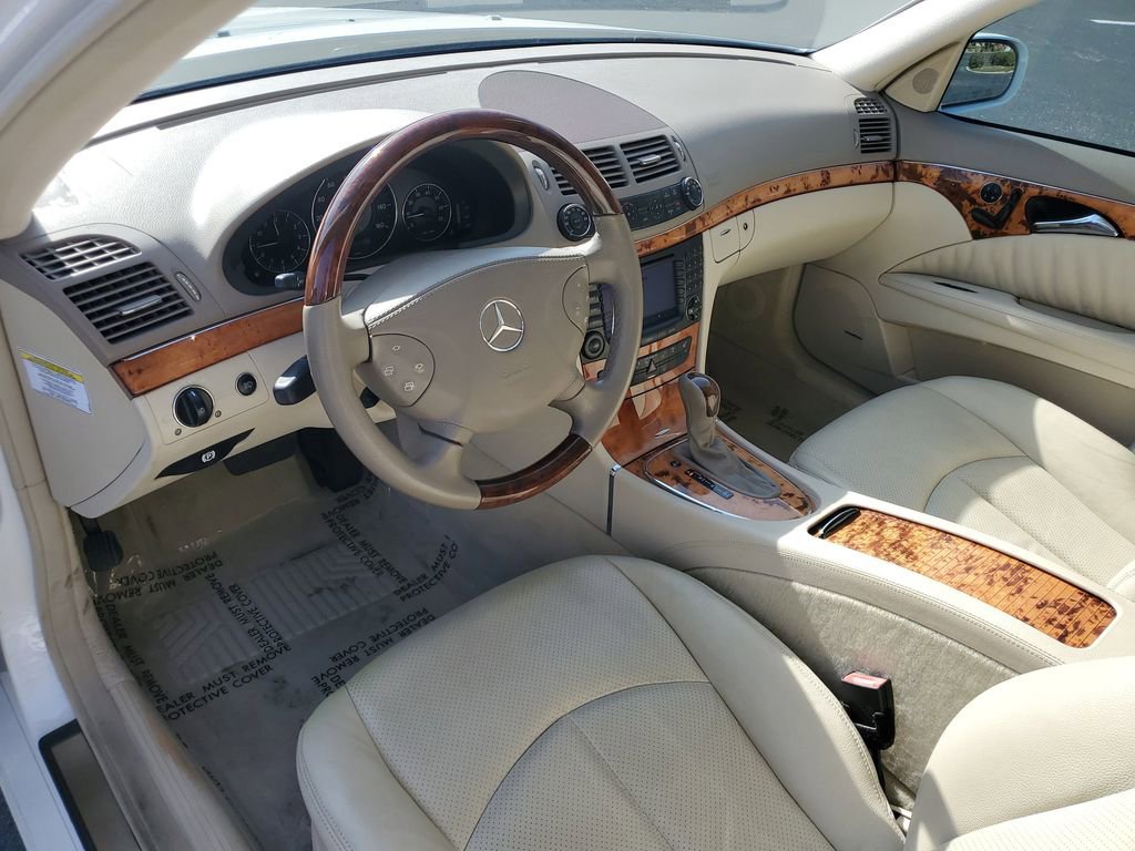 Used 2006 Mercedes-Benz E 350 4MATIC Sedan image 28