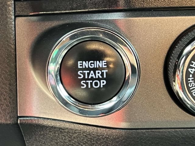 Used 2023 Toyota Tacoma TRD Off-Road AWD/4WD image 27