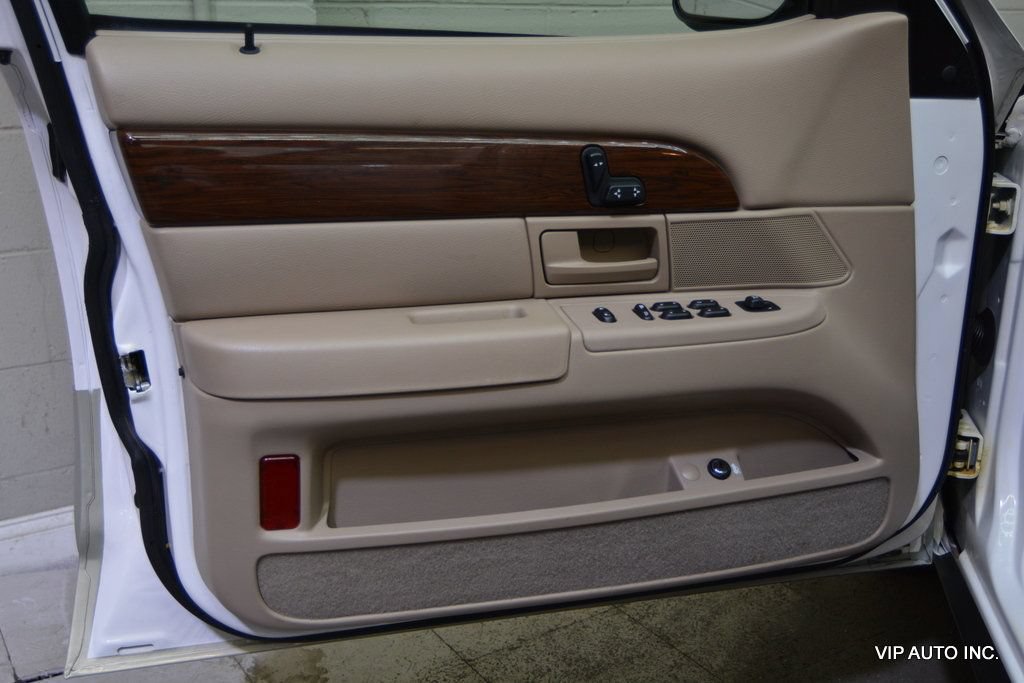 Used 2003 Mercury Grand Marquis GS RWD image 11