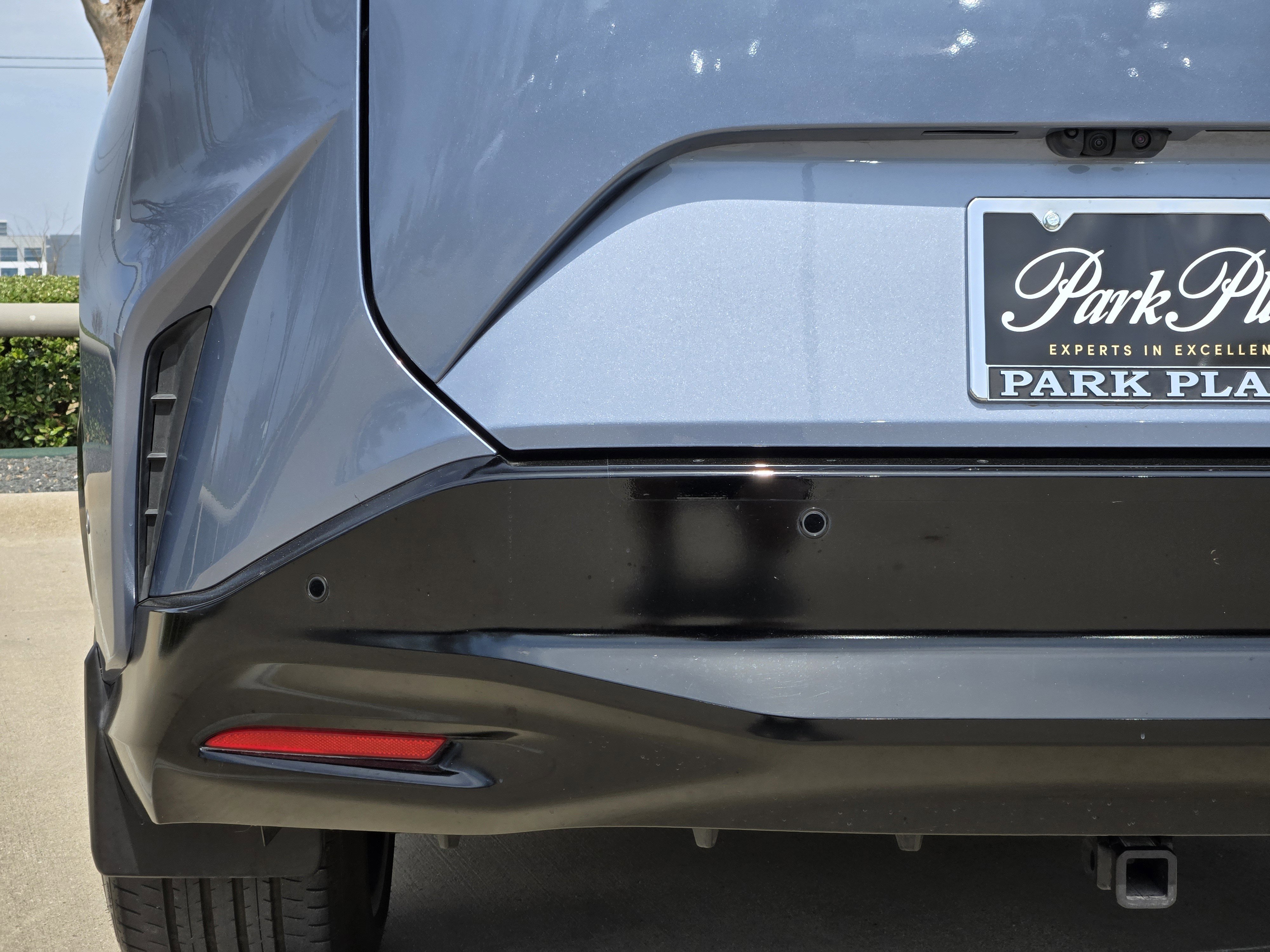 Used 2023 Lexus RZ 450e Premium w/ Technology Package image 17