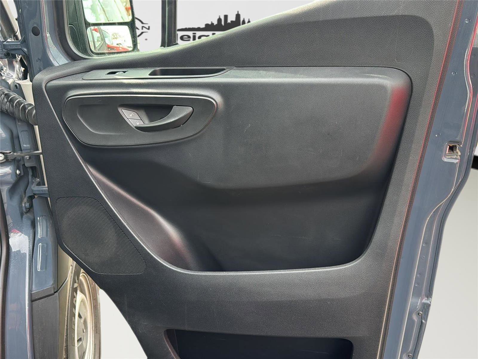 Used 2021 Mercedes-Benz Sprinter 2500 image 16