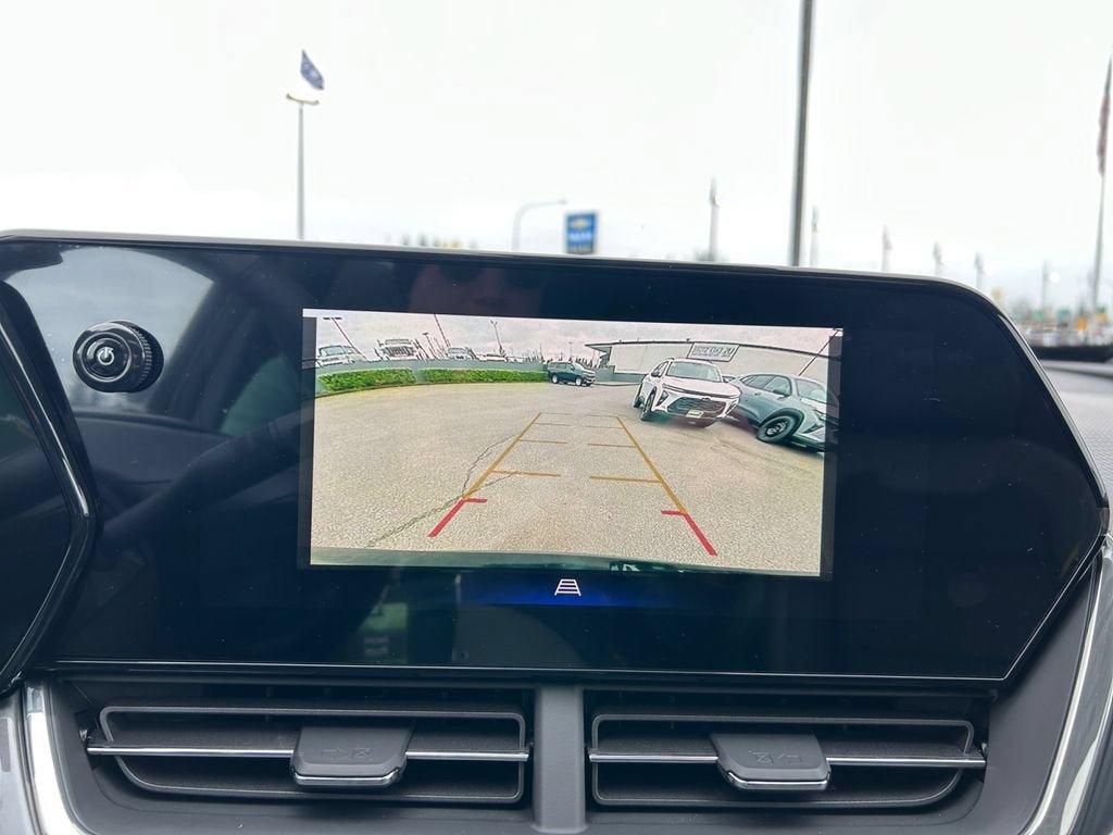 New 2026 Chevrolet Trax ACTIV w/ Sunroof Package FWD image 19