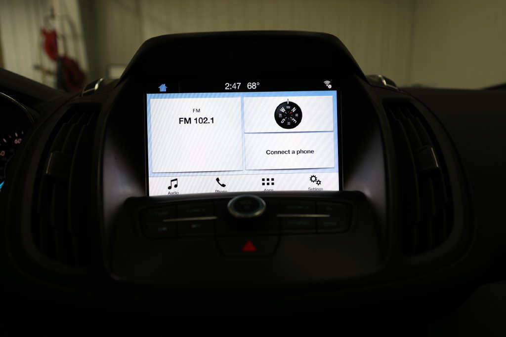 Used 2018 Ford Escape SE w/ SE Sync 3 Package AWD/4WD image 18