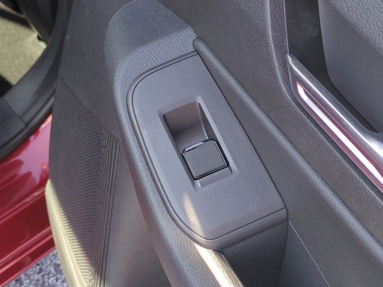 New 2026 Nissan Sentra SV w/ Floor Mat Package FWD image 33