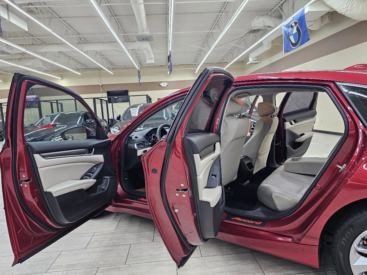 Used 2019 Honda Accord LX image 13