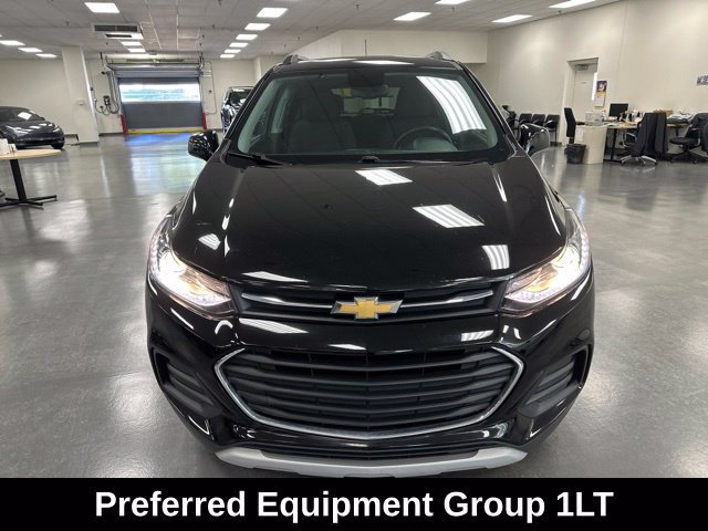 Used 2020 Chevrolet Trax LT FWD image 2