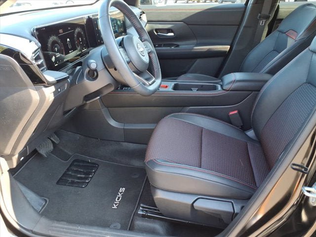 Used 2026 Nissan Kicks SR w/ Cold Weather Package AWD/4WD image 12