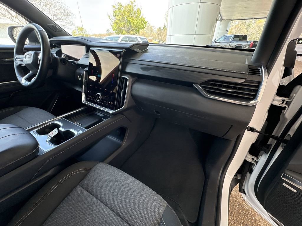 Certified 2025 GMC Acadia Elevation image 29