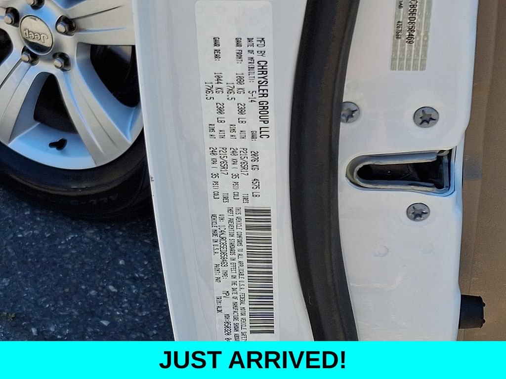 Used 2014 Jeep Patriot Limited w/ Sun/Sound Group AWD/4WD image 26