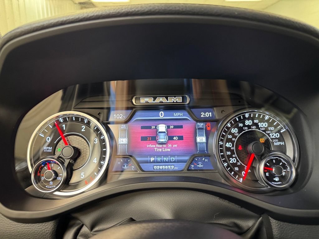 Used 2023 RAM 1500 Laramie AWD/4WD image 38
