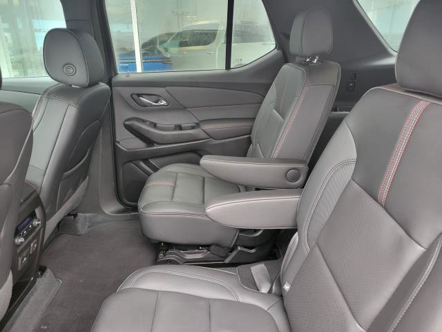 Used 2023 Chevrolet Traverse RS image 11