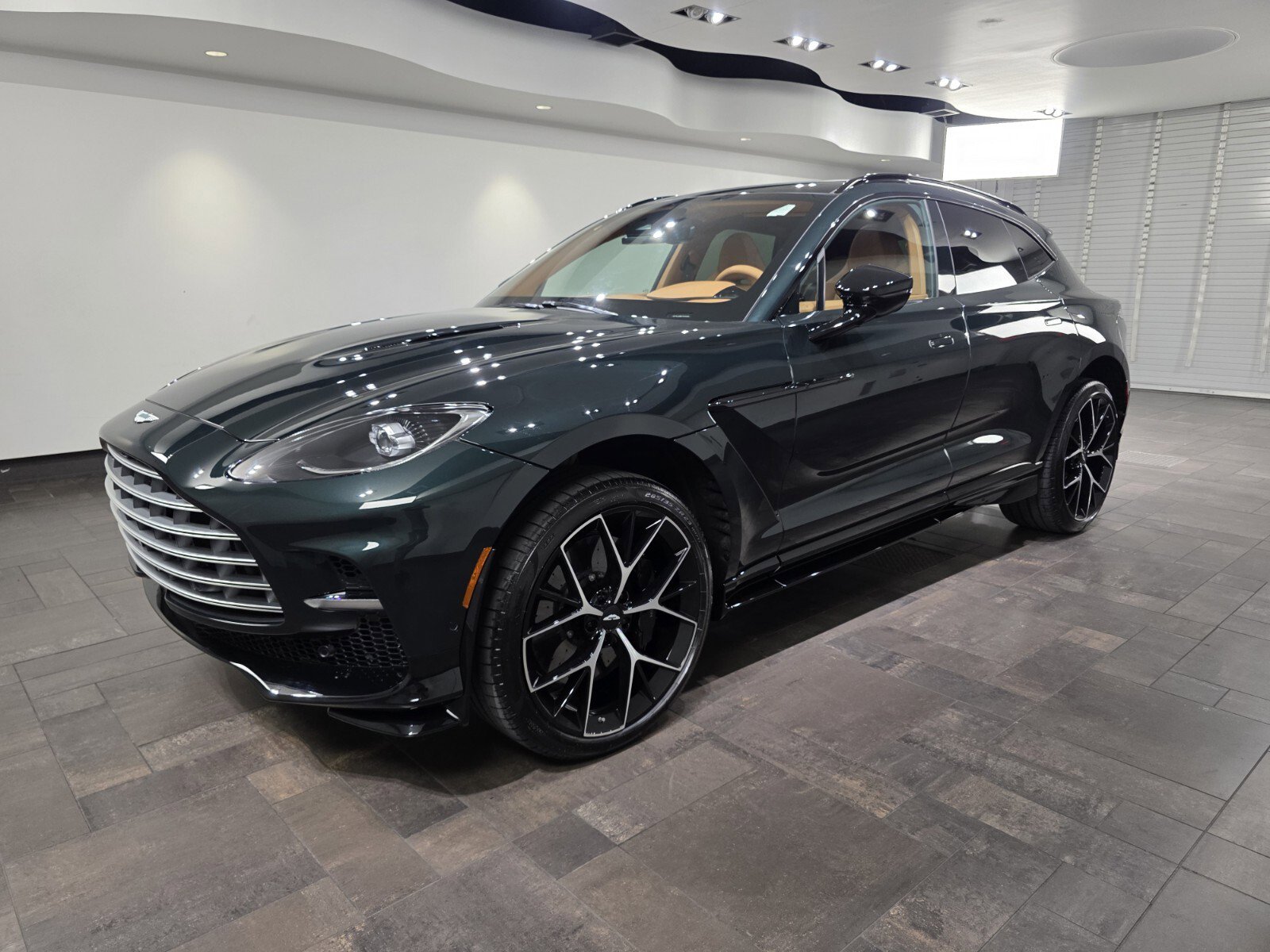 New 2026 Aston Martin DBX 707 AWD/4WD image 28