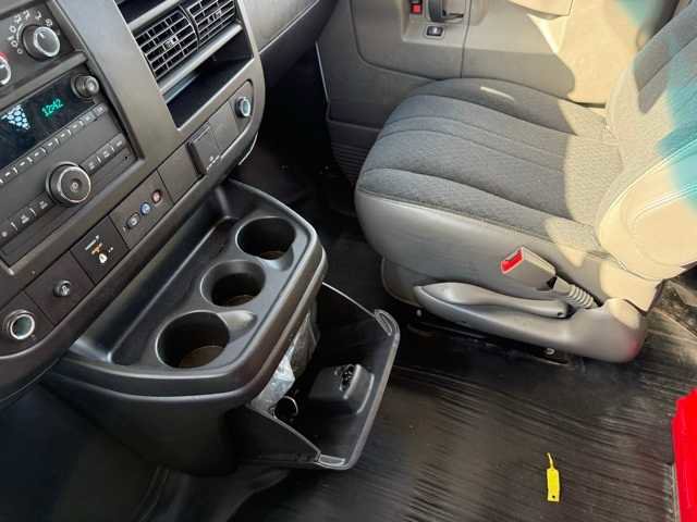 Used 2024 GMC Savana 2500 w/ Driver Convenience Package image 20