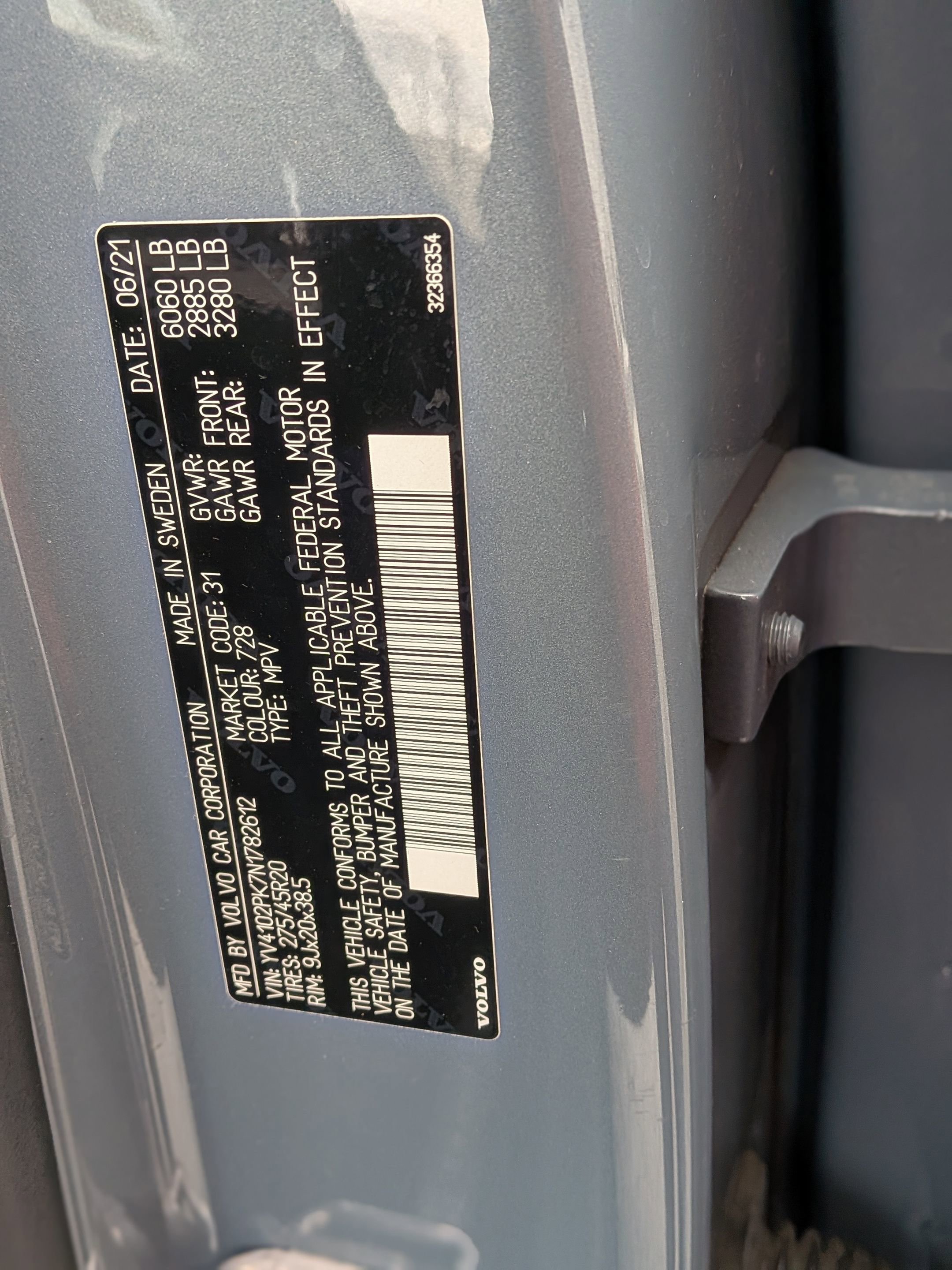 Used 2022 Volvo XC90 T5 Momentum w/ Climate Package image 38