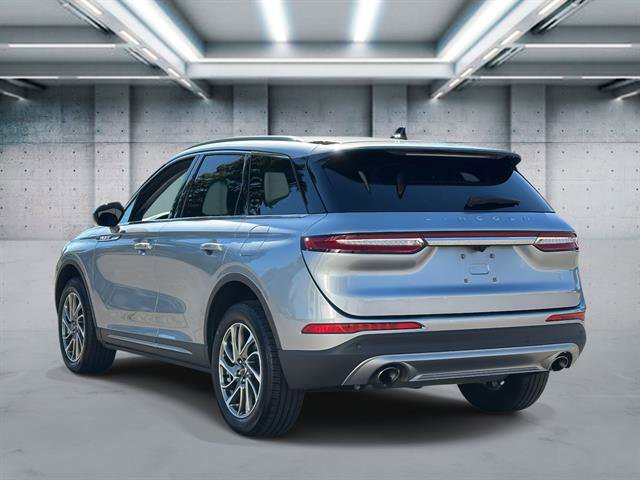 Used 2022 Lincoln Corsair AWD w/ Equipment Group 101A image 5