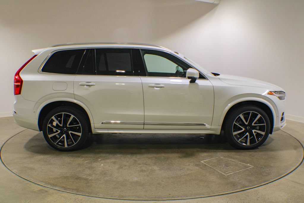 Certified 2024 Volvo XC90 B6 Ultimate w/ Protection Package Premier AWD/4WD image 6