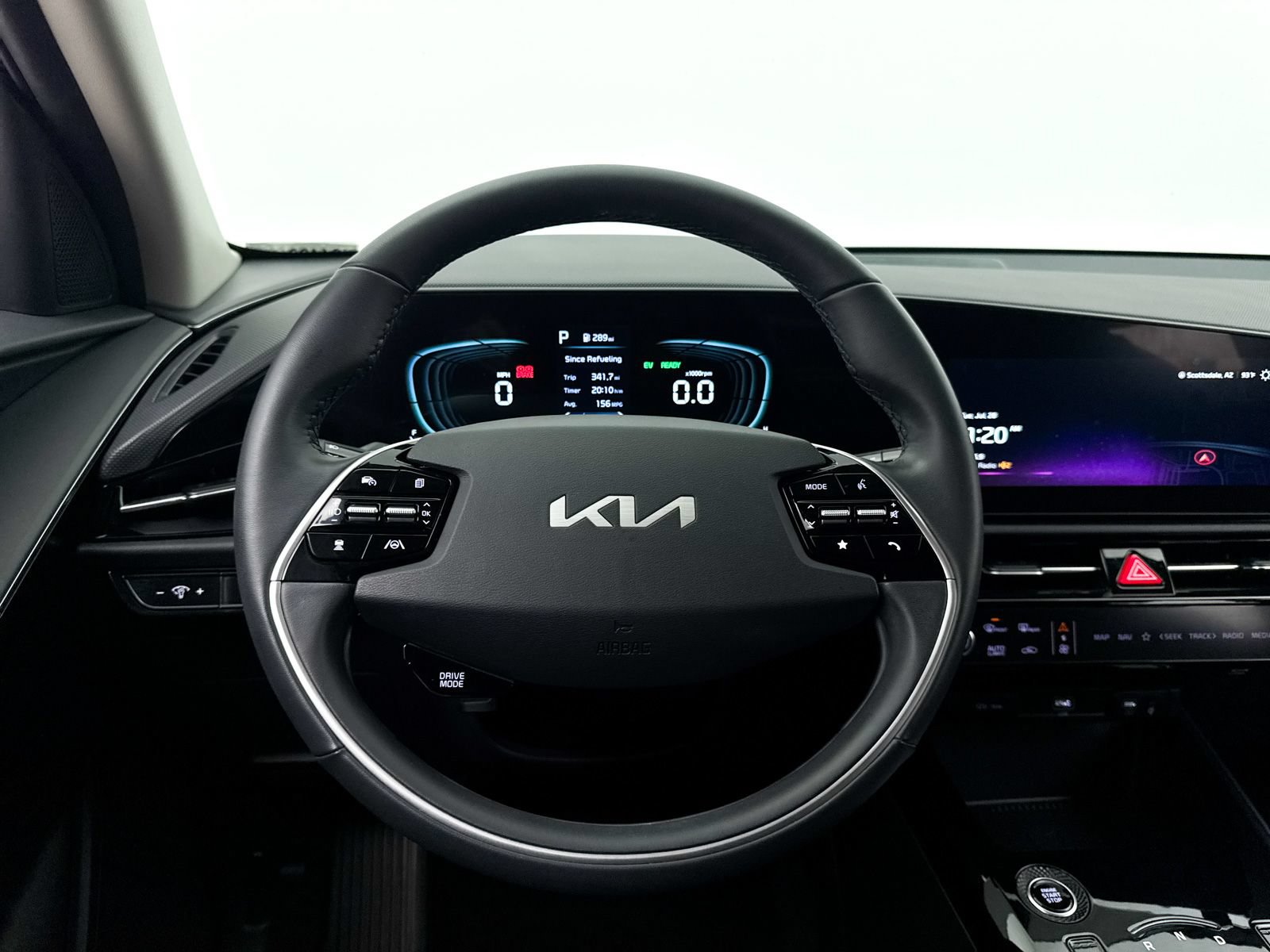 Certified 2023 Kia Niro EX FWD image 33