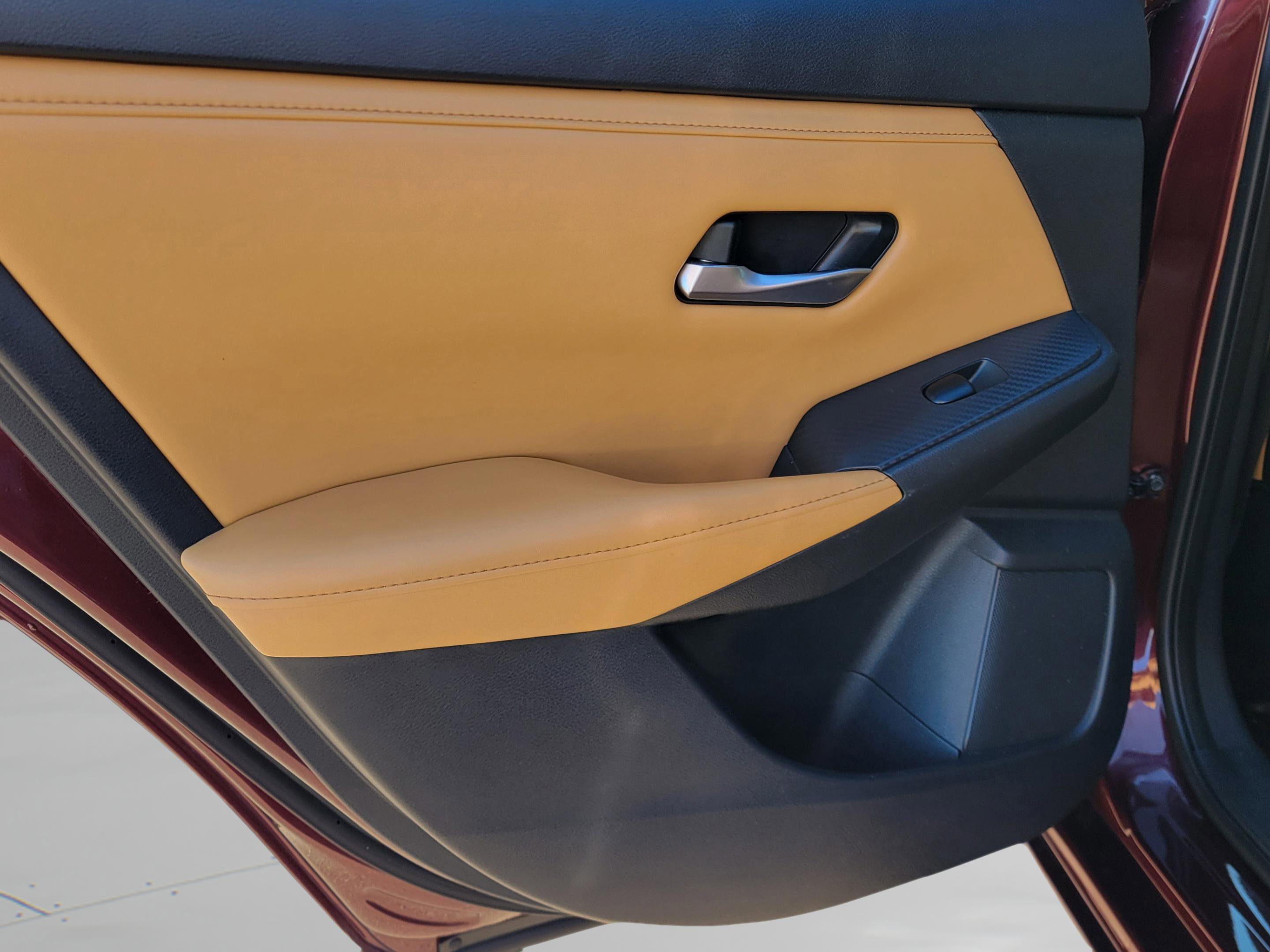 Certified 2022 Nissan Sentra SV w/ SV Premium Package image 31