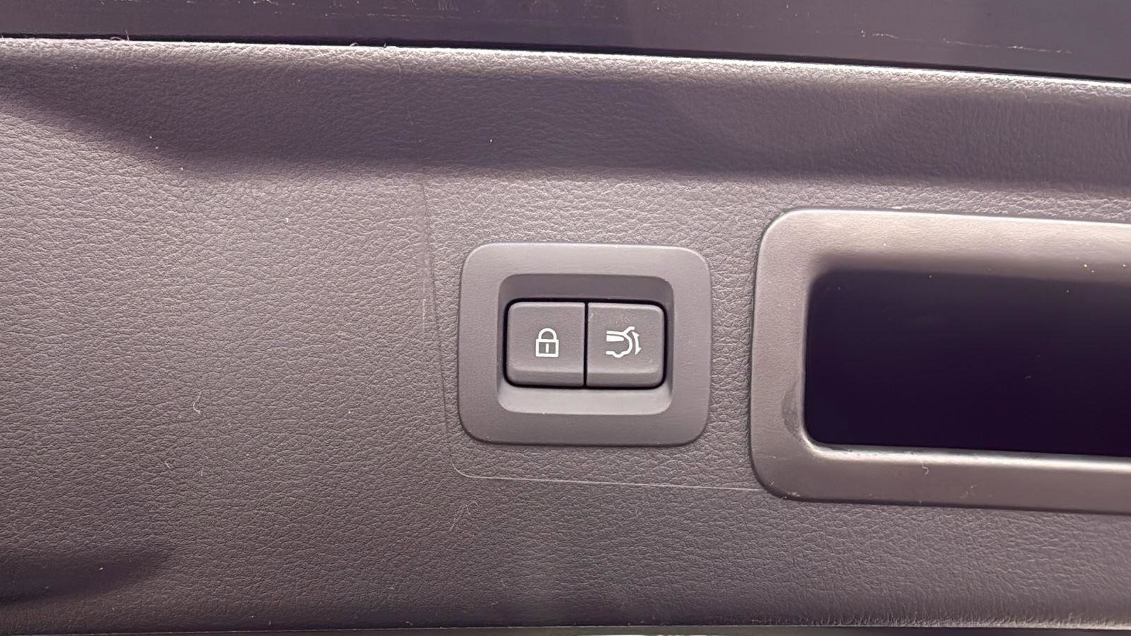 New 2026 MAZDA CX-50 AWD 2.5 Hybrid w/ Cargo Package image 25