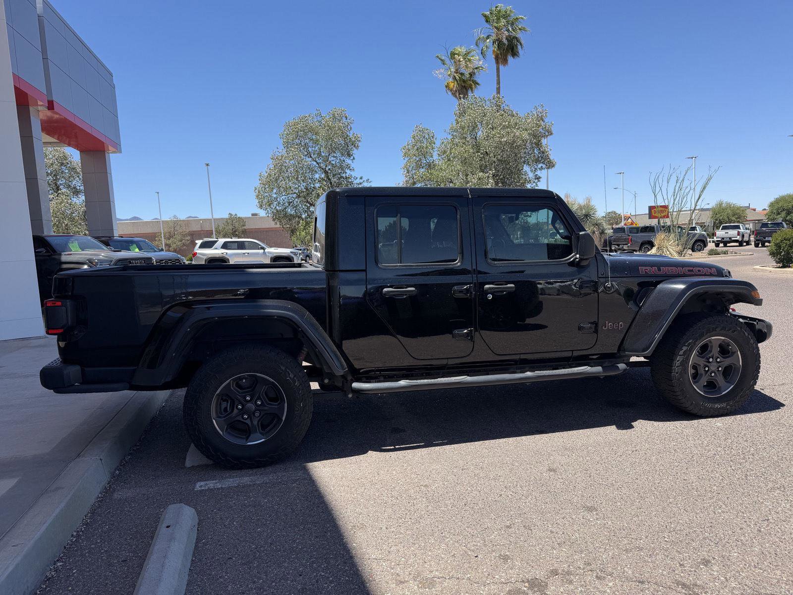 Used 2021 Jeep Gladiator Rubicon AWD/4WD image 7