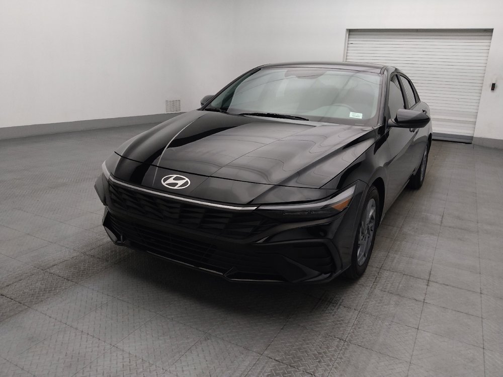 Used 2024 Hyundai Elantra SEL FWD image 15