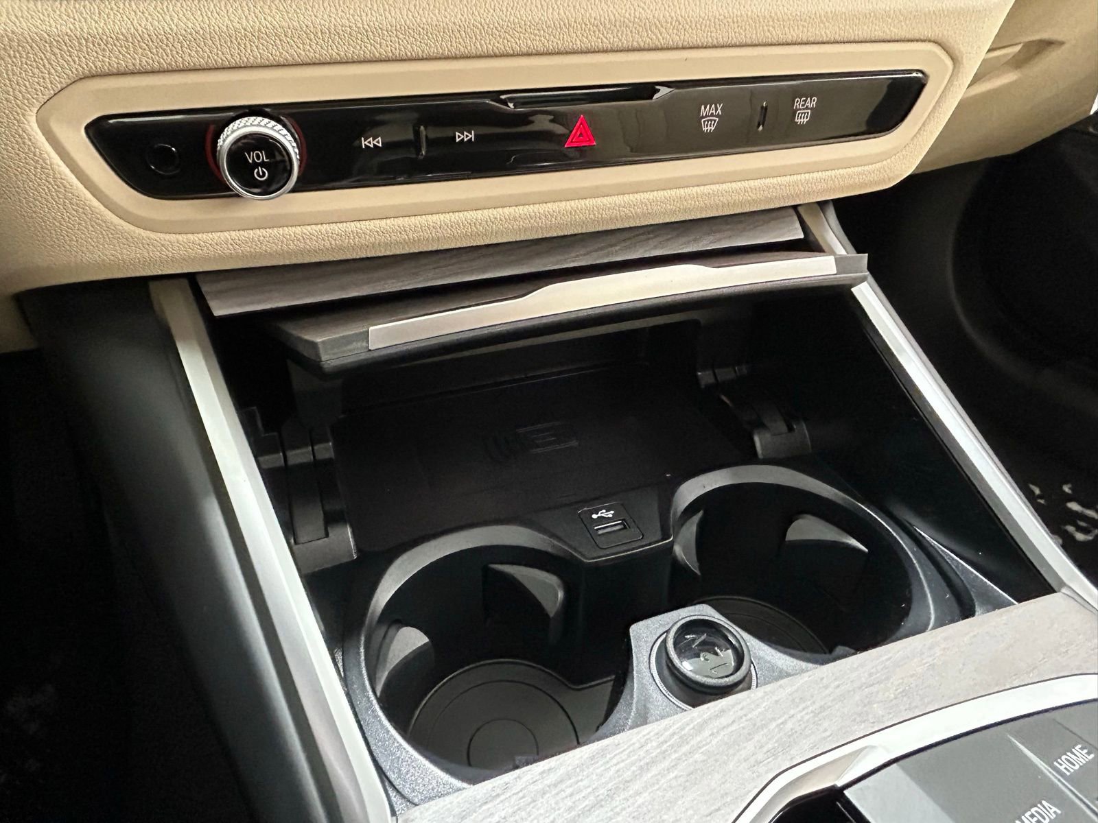 Used 2026 BMW 330i xDrive Sedan w/ Premium Package image 20